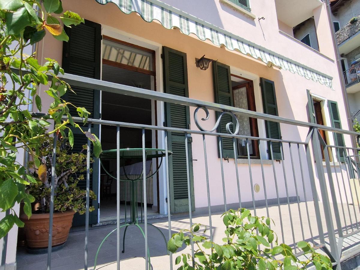 Rezzonico Borgocastello 아파트 외부 사진